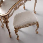 ⁦تسريحة غرفة نوم كلاسيكية فاخرة – تصميم كلاسيكي مع مرآة كبيرة  – أدراج تخزين⁩ - الصورة ⁦3⁩