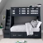 سرير أطفال دورين بتصميم بيلدين – شكل ألعاب البناء – خشب متين وسلال تخزين – تصميم ممتع وآمن