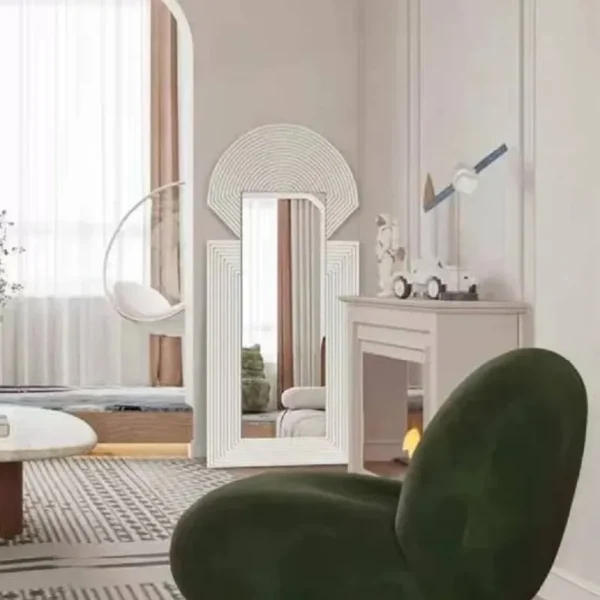 مرايا طويلة واقفة اسكندنافية